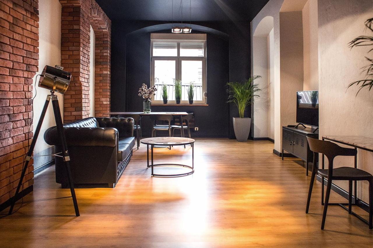 Rynek No 3 Apartment Walbrzych Bagian luar foto